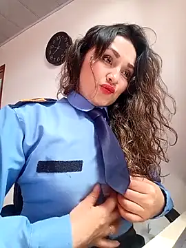 Alejandra N online show from February 2026 05:53:01 PM