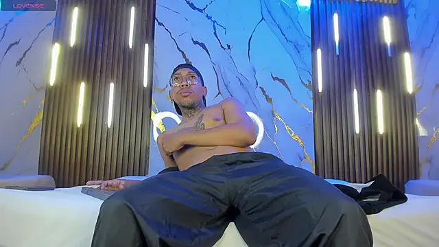 ThiagoBerry online show from February 2026 11:20:01 AM