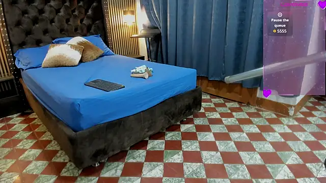 kiana barlow online show from January 2026 03:43:01 AM