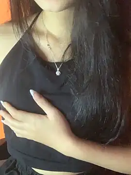 Snapshot of Jennybae23 chatting on February 2026 06:26:02 PM Jennybae23 online show from February 2026 06:26:02 PM