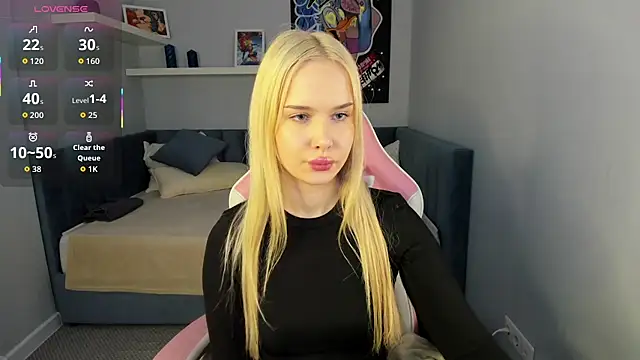 NicoletaCooper online show from January 2026 12:00:01 PM