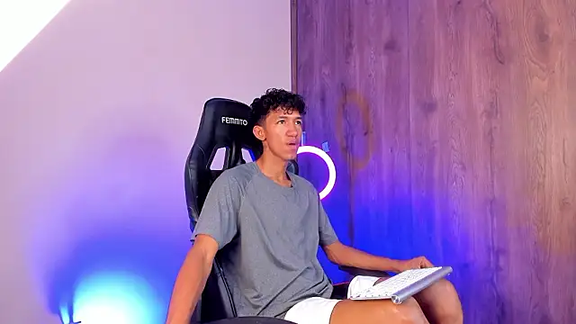 neitan miller  online show from February 2026 04:16:01 PM