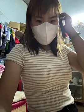 Snapshot of July-love chatting on February 2026 03:46:01 PM July-love online show from February 2026 03:46:01 PM