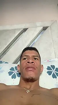 Snapshot of antonio_aguilarx chatting on May 2026 09:31:01 PM antonio aguilarx online show from May 2026 09:31:01 PM
