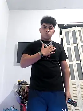 VersedChip online show from February 2026 03:29:02 AM