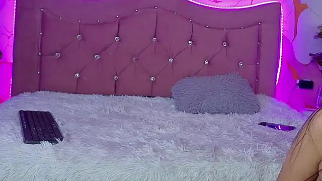 jasmine star12 online show from February 2026 03:49:02 PM