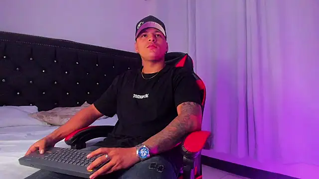 DalasNovoa online show from January 2026 12:53:01 PM