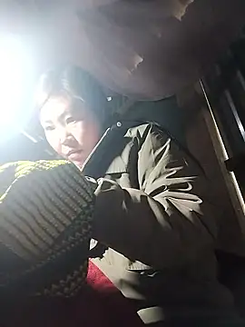 feli-00 online show from January 2026 01:10:02 AM