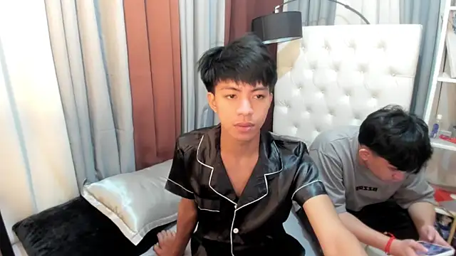 davincihugecock online show from June 2026 09:10:01 PM