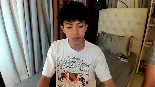 davincihugecock online show from June 2026 02:01:01 AM