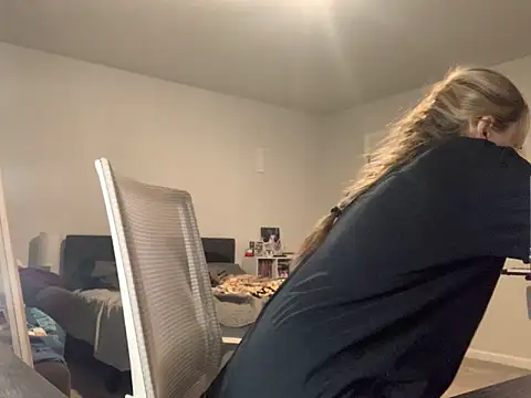 Snapshot of Peachyshortcakez chatting on February 2026 08:46:02 PM Peachyshortcakez online show from February 2026 08:46:02 PM