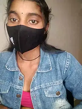 Erotic-Girl online show from January 2026 03:06:01 PM