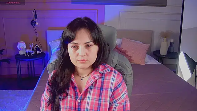  SilkyShadow  online show from March 2026 03:23:02 AM