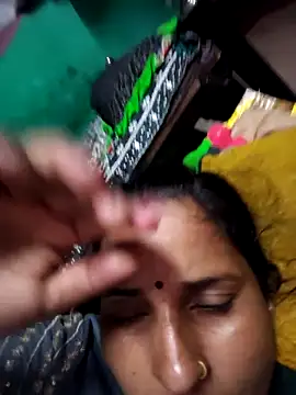 Snapshot of Reena_lodha chatting on May 2026 03:50:02 PM Reena lodha online show from May 2026 03:50:02 PM
