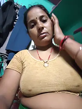 Snapshot of Reena_lodha chatting on May 2026 11:00:01 PM Reena lodha online show from May 2026 11:00:01 PM