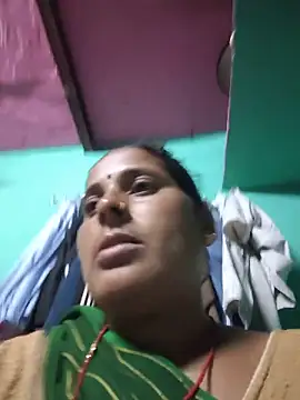 Snapshot of Reena_lodha chatting on June 2026 03:39:02 PM Reena lodha online show from June 2026 03:39:02 PM