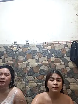 Snapshot of Seductive_Two0205 chatting on May 2026 10:49:02 PM Seductive Two0205 online show from May 2026 10:49:02 PM