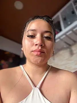 Veronica Wins  online show from June 2026 01:50:02 PM