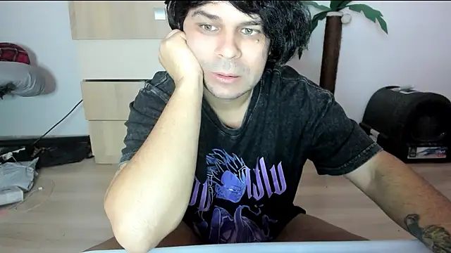 LorenzoBoy99 online show from January 2026 09:19:01 PM