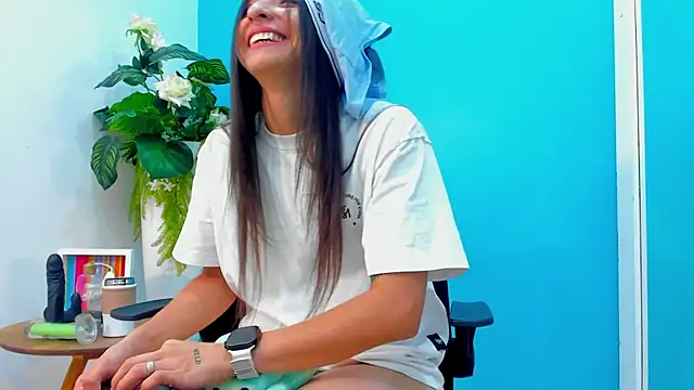 ViictoriiaSaenz online show from March 2026 07:26:02 AM