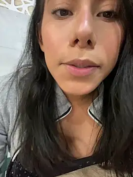 katerinnn99 online show from January 2026 02:33:02 PM