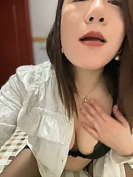 yeye90947 online show from January 2026 03:17:02 PM