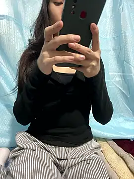 berry alma06 online show from January 2026 01:38:02 PM