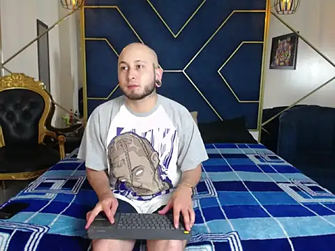 LISSE N SEBAS online show from January 2026 07:28:02 PM