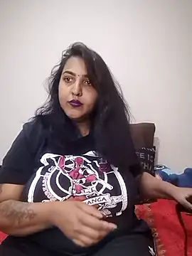 Snapshot of IndianBearxx chatting on July 2026 06:32:01 PM IndianBearxx online show from July 2026 06:32:01 PM
