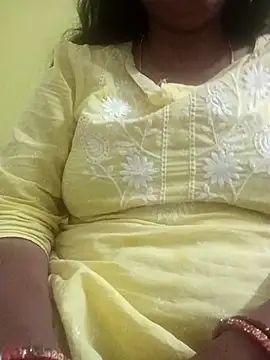 Snapshot of mohini_bhabhi chatting on June 2026 07:57:01 PM mohini bhabhi online show from June 2026 07:57:01 PM