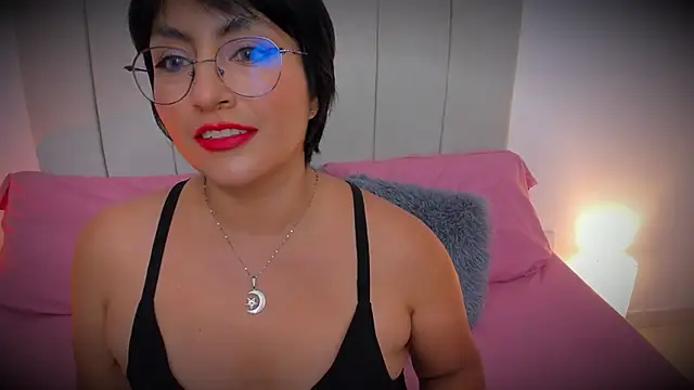 nathy bush online show from April 2026 08:43:02 PM