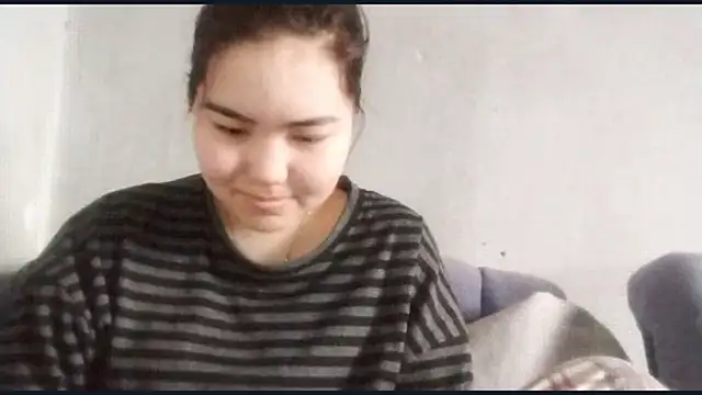 MollyAsian online show from February 2026 04:31:01 AM