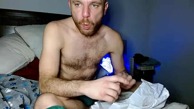 Snapshot of FrankieFuckMe chatting on February 2026 02:16:02 PM FrankieFuckMe online show from February 2026 02:16:02 PM