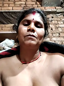 Snapshot of Hot_di97 chatting on February 2026 10:46:02 PM Hot di97 online show from February 2026 10:46:02 PM