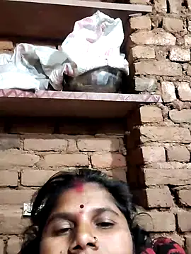 Snapshot of Hot_di97 chatting on February 2026 10:28:02 PM Hot di97 online show from February 2026 10:28:02 PM