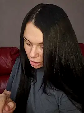 9Alice online show from January 2026 05:18:01 PM