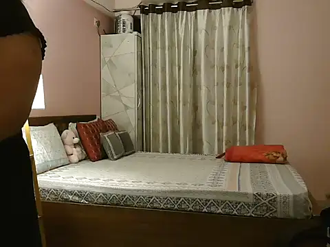 Snapshot of SASSY_AANNUU chatting on May 2026 08:50:02 PM SASSY AANNUU online show from May 2026 08:50:02 PM
