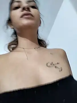 carazinho2128 online show from March 2026 09:40:02 PM