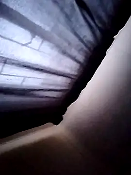Snapshot of FINEBABYWOLF chatting on May 2026 04:42:02 AM FINEBABYWOLF online show from May 2026 04:42:02 AM