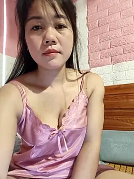 Ngocmai lazdy online show from March 2026 08:10:02 AM