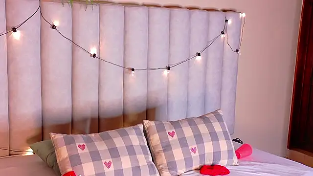 ChloeeMiller   online show from March 2026 02:25:01 AM