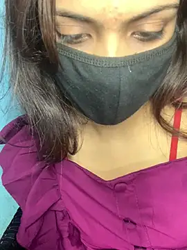 Horny-nishaa online show from January 2026 06:44:02 PM