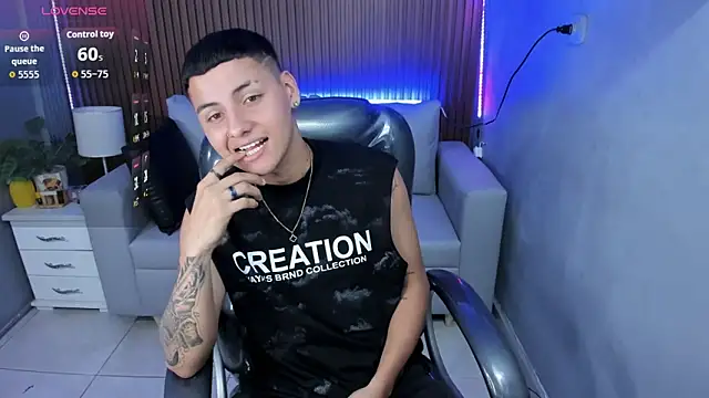 Liam9  online show from February 2026 01:43:01 PM