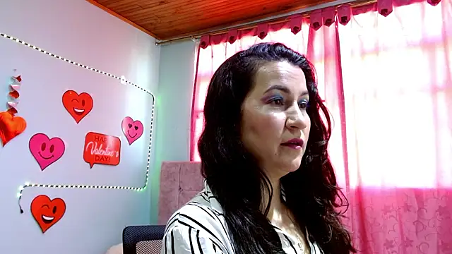 talia mystic online show from February 2026 01:48:02 PM