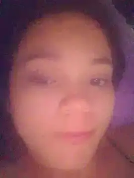 Snapshot of AdharaCusan chatting on February 2026 01:16:01 PM AdharaCusan online show from February 2026 01:16:01 PM