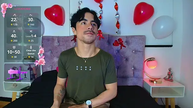 Ethan Briggs  online show from February 2026 03:46:02 AM