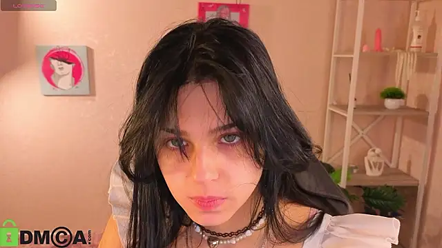 Snapshot of Leslie_Wholsh chatting on February 2026 01:17:01 AM Leslie Wholsh online show from February 2026 01:17:01 AM