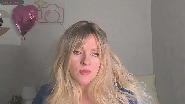 Snapshot of Victoria_Nelson chatting on February 2026 01:39:02 AM Victoria Nelson online show from February 2026 01:39:02 AM