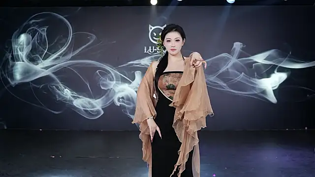 LU-909- online show from January 2026 01:20:01 AM