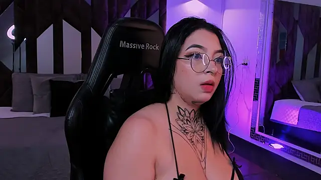 Mila laurent1 online show from February 2026 11:02:02 PM